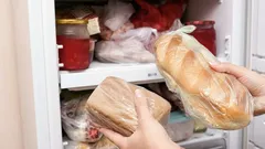 Bakers' Secret They Don't Tell You: How to Keep Bread Soft and Fresh for Days