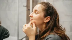 January Lift: 6 Best Massages for Smoother, Firmer Facial Skin